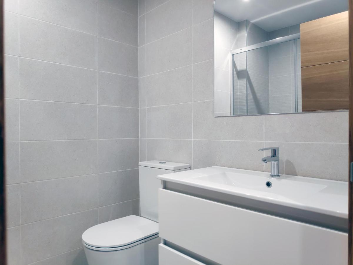 Apartamentos Rey By Como En Casa San Giacomo di Compostella Esterno foto